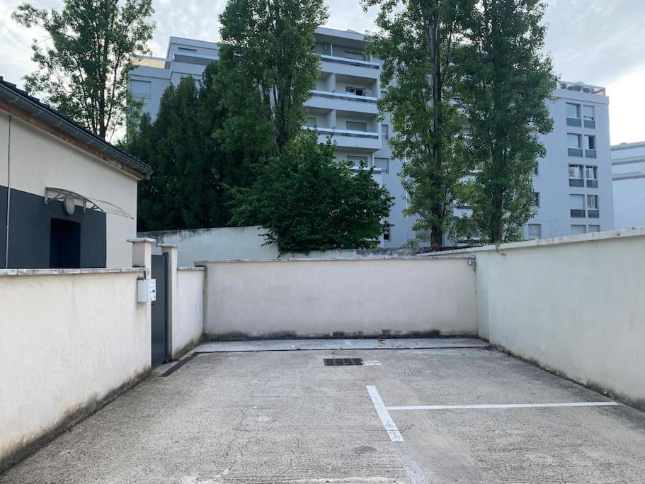 Maison Familiale Centre Dijon Villa Exterior foto